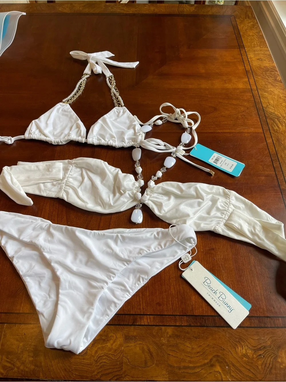 Lot of two large white tops with pearl theme and one xl bottoms full coverage - Picture 1 of 15